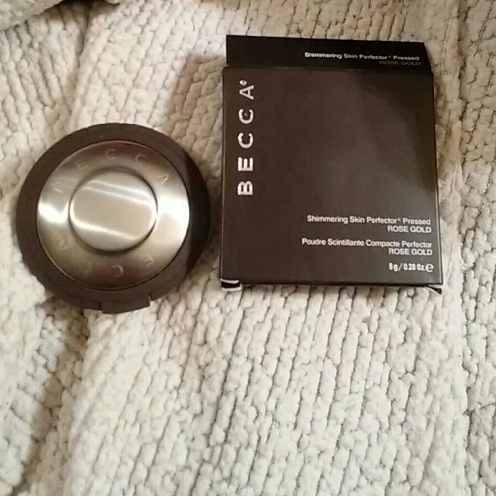Becca Shimmering Skin Perfector Pressed Rose Gold